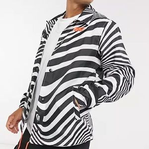 Nike Air Max Coaches Jacket Men’s Medium